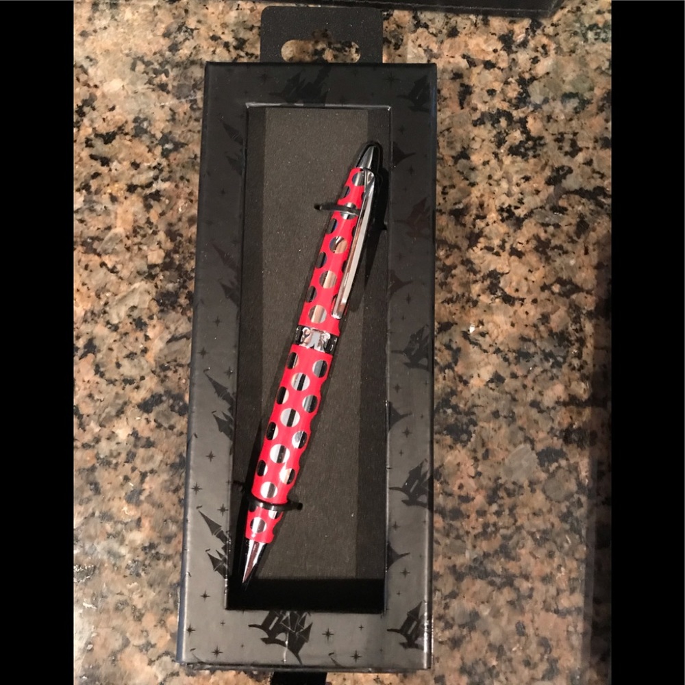 NWT Disney Mickey Mouse Polka Dot Pen